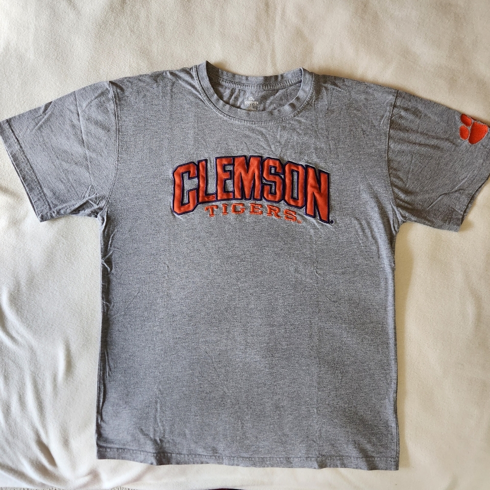 Clemson Tigers Embroidered T Shirt Knights Apparel Size L Preowned Great Cond